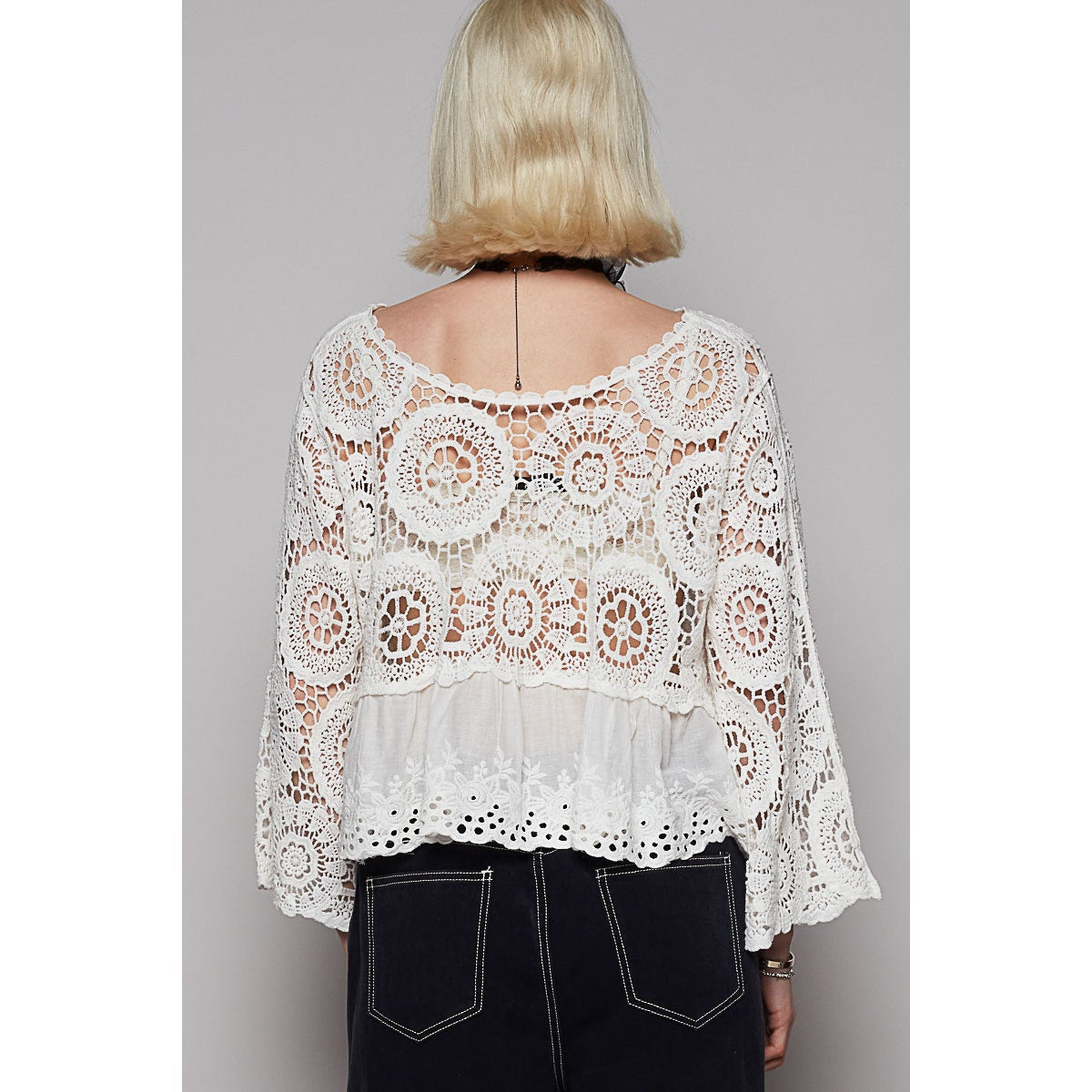 POL Crochet Cropped Flowey Top