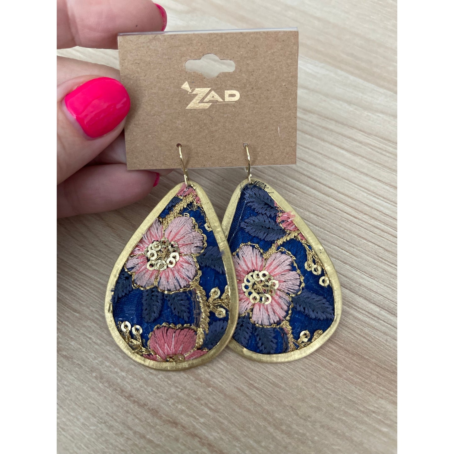 Vintage Pink Blue Mesh Flower Embroidered Teardrop Earrings