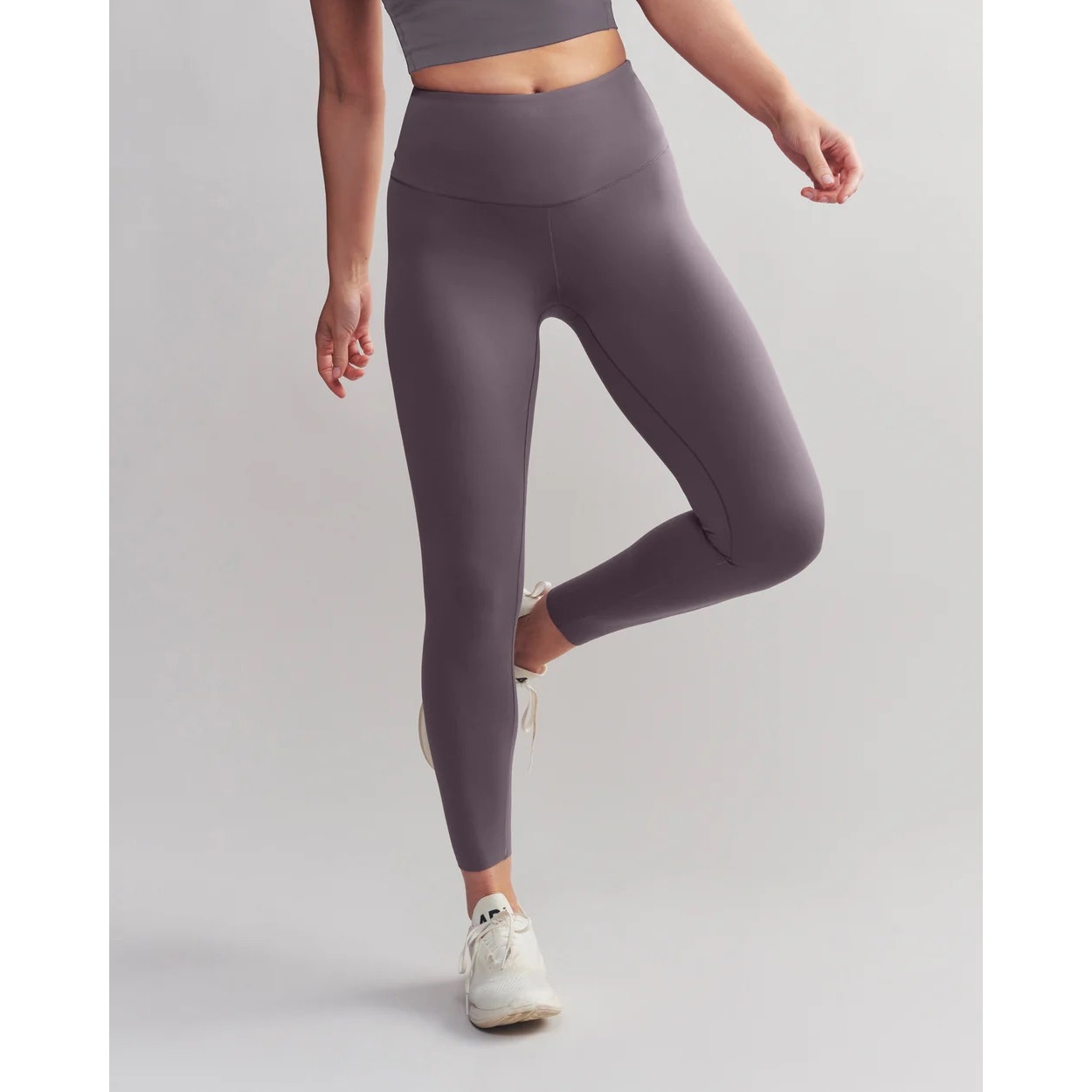 Rhone Grey Lilac Revive 7/8 Legging