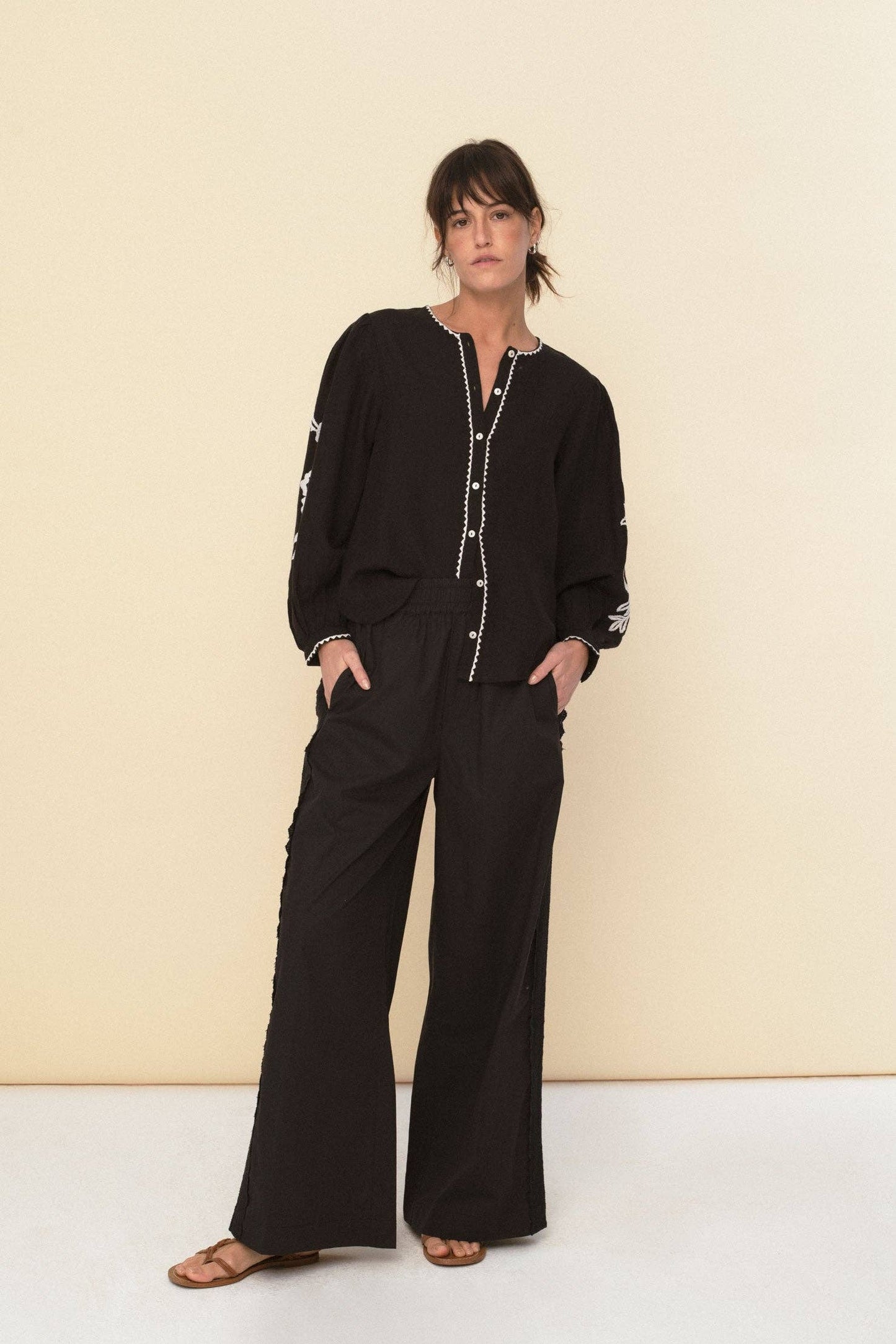 Leonor Blouse in Black