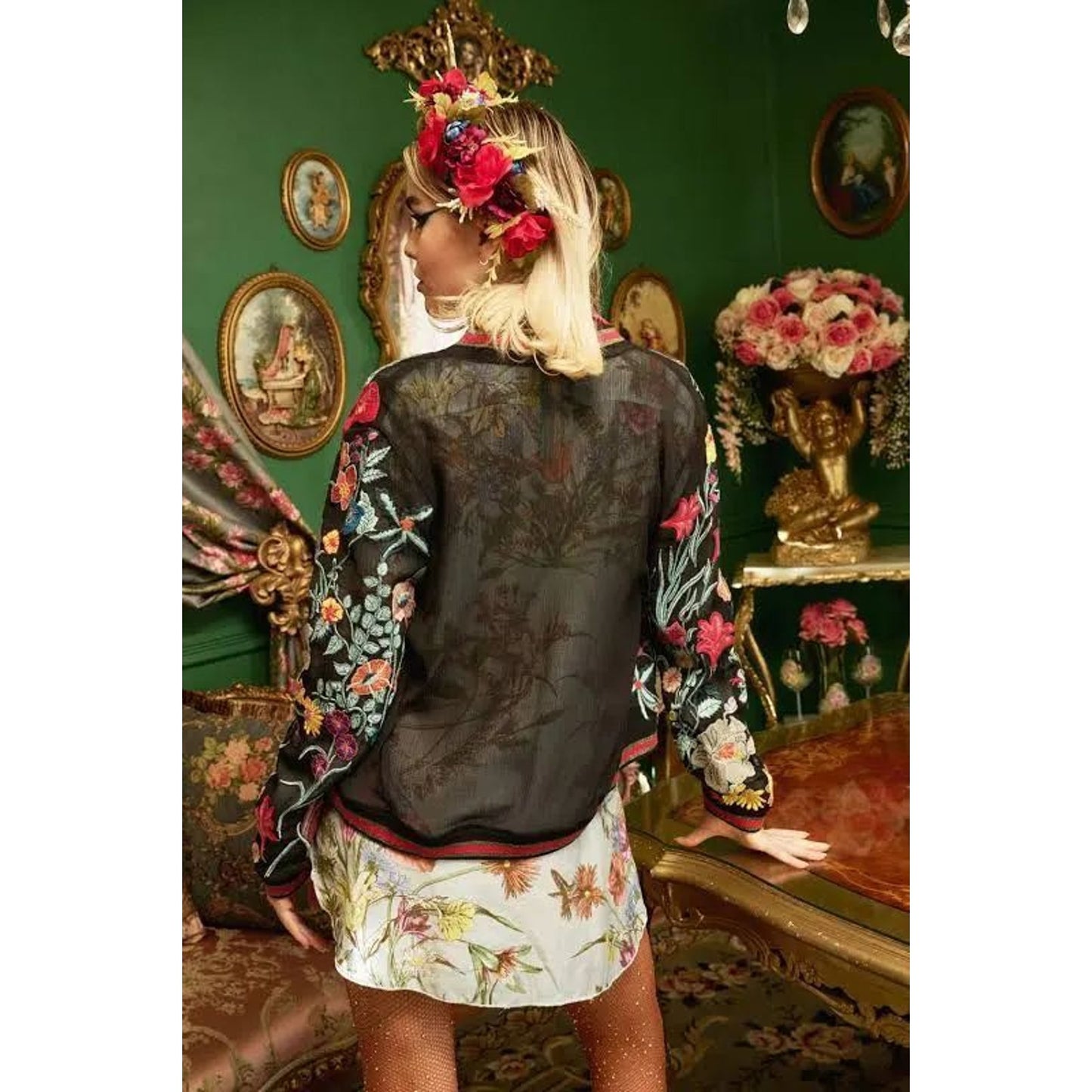Aratta Bellezza Embroidered Jacket