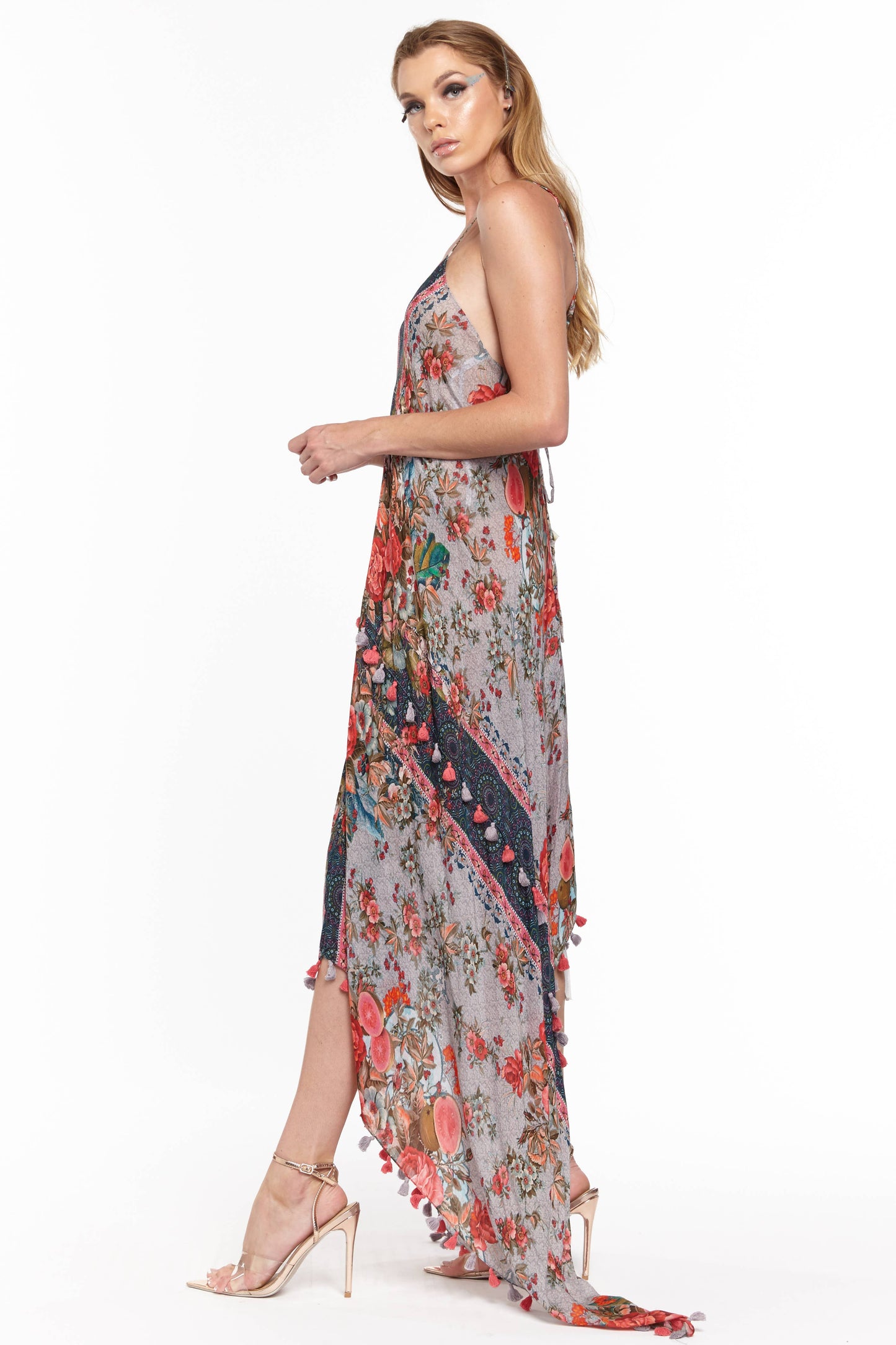 Aratta Travel in Style Dress: Slate Floral
