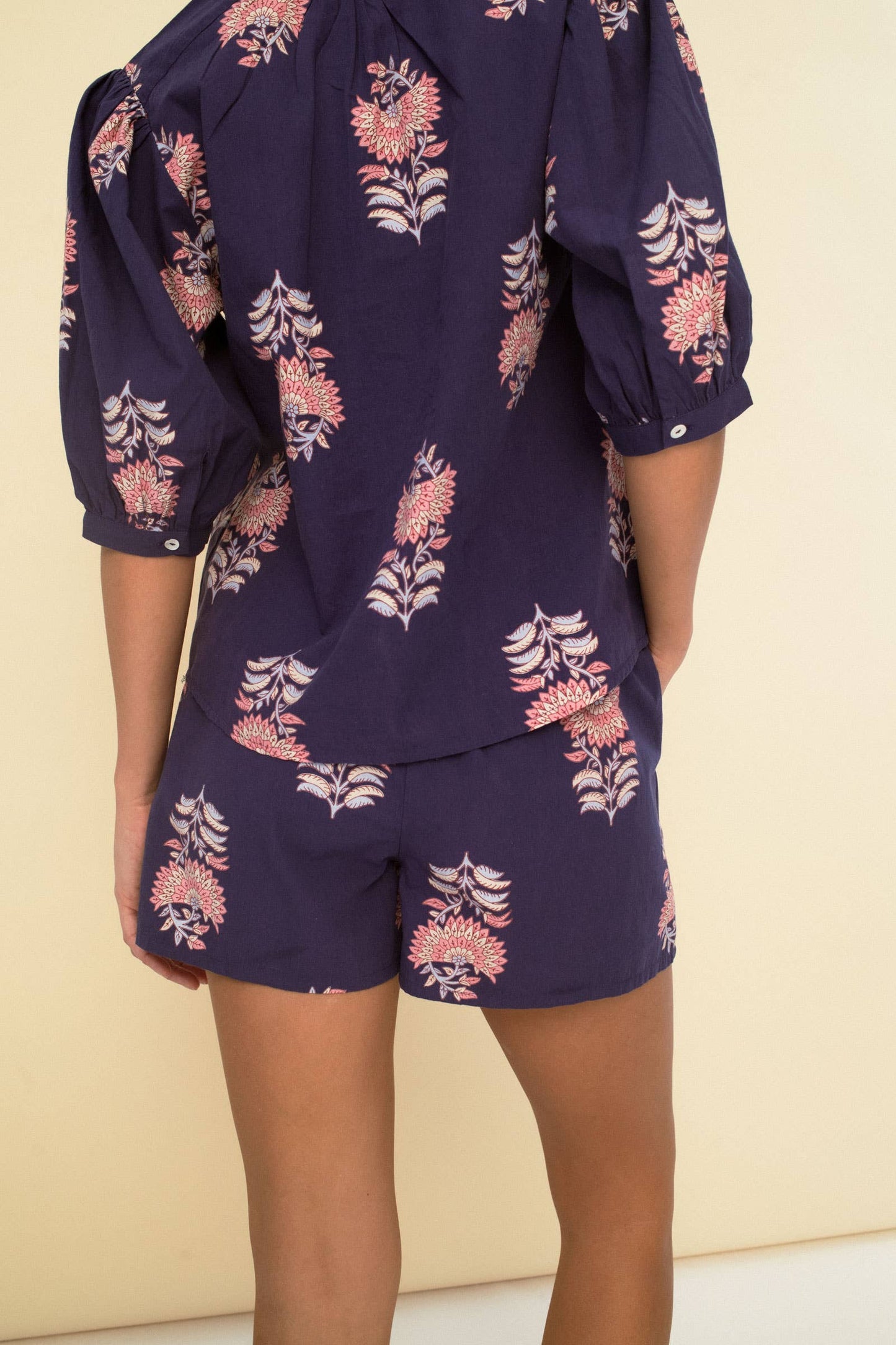 Sonmer Blue Short