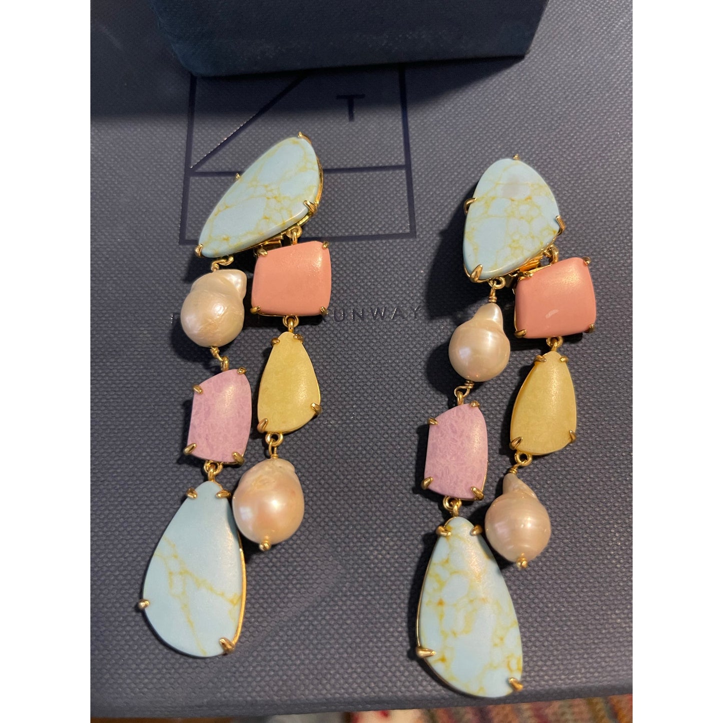 Lele Sadoughi Pearl and Pebble Collar Necklace and Earrings Set