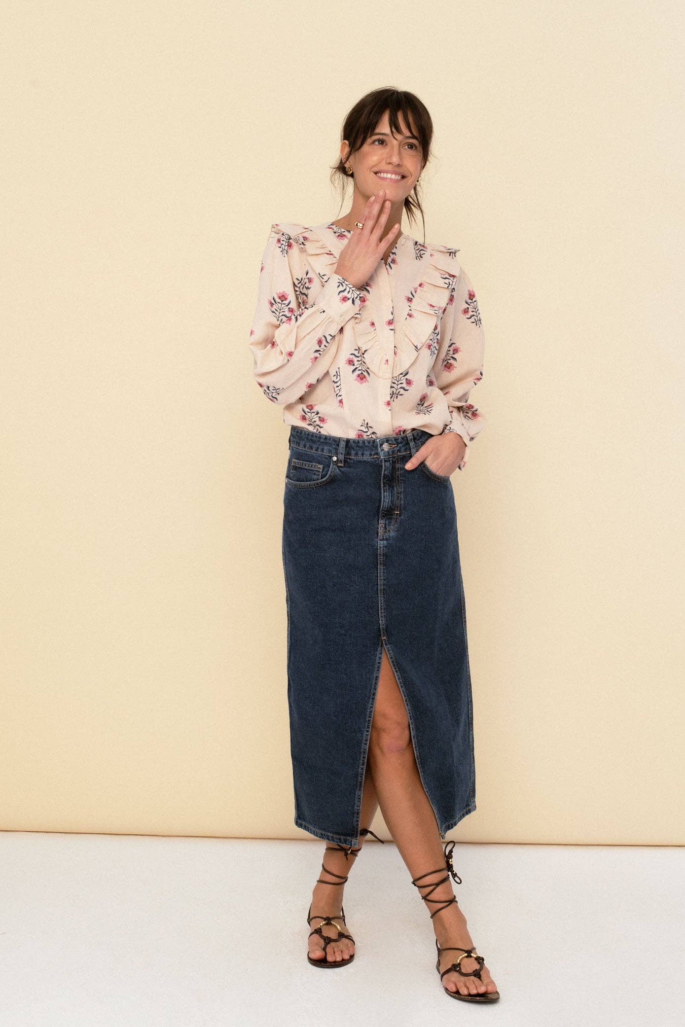 Sarah Blouse in Floral Sand