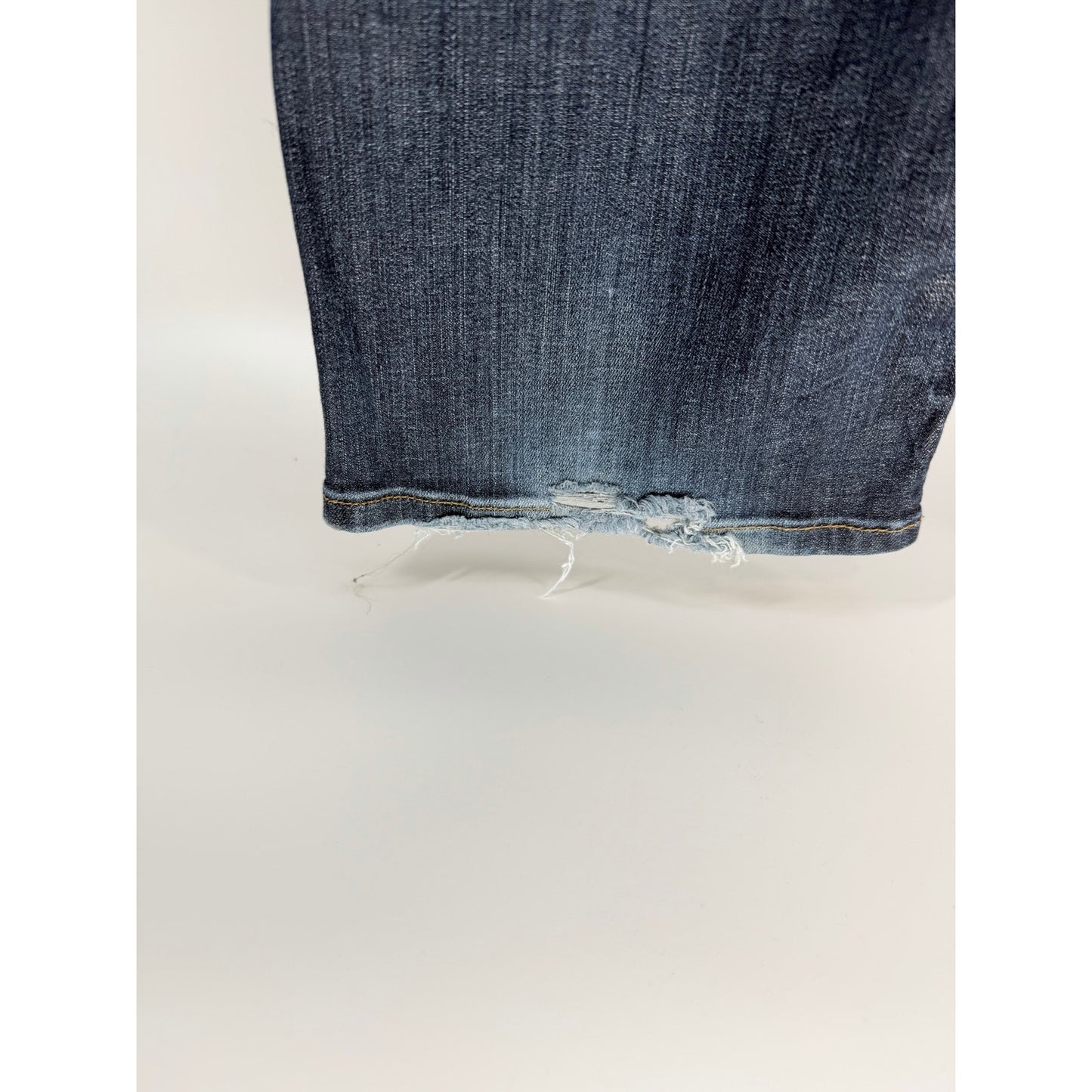 Hudson Beth Mid-Rise Baby Bootcut Jeans - Size 32