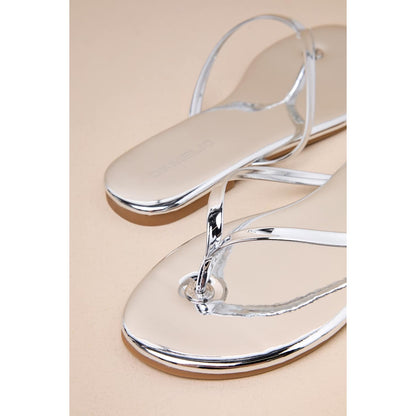 D'Amelio Footwear BeachBae Silver Mirror Patent Flat Thong Sandals