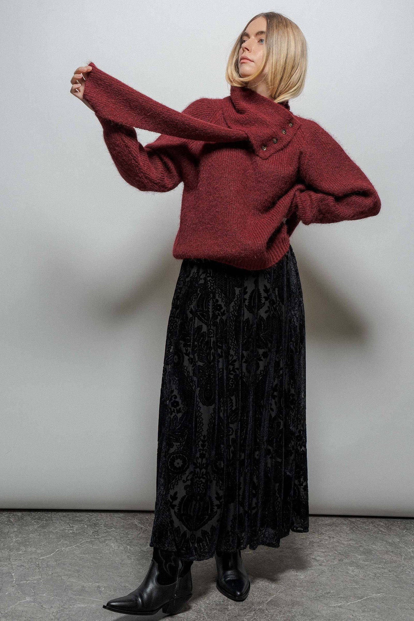 Urban Daizy Detachable Scarf Ribbed Knit Sweater Top