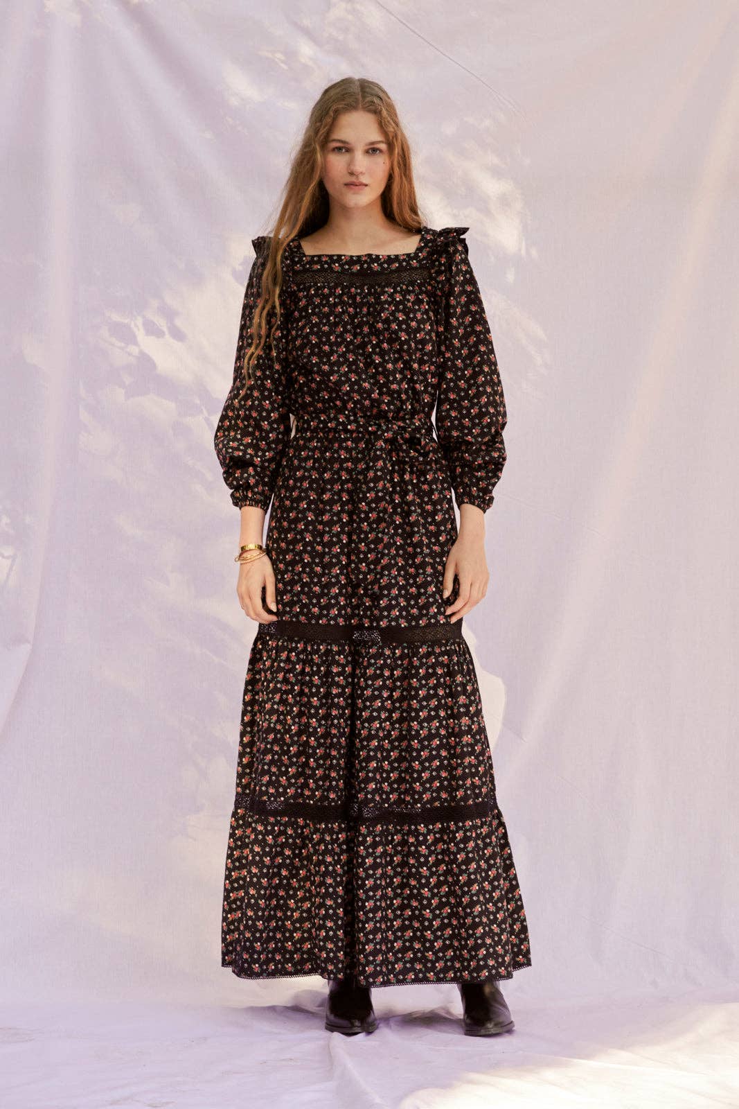 Wendy Dress in Black Floral