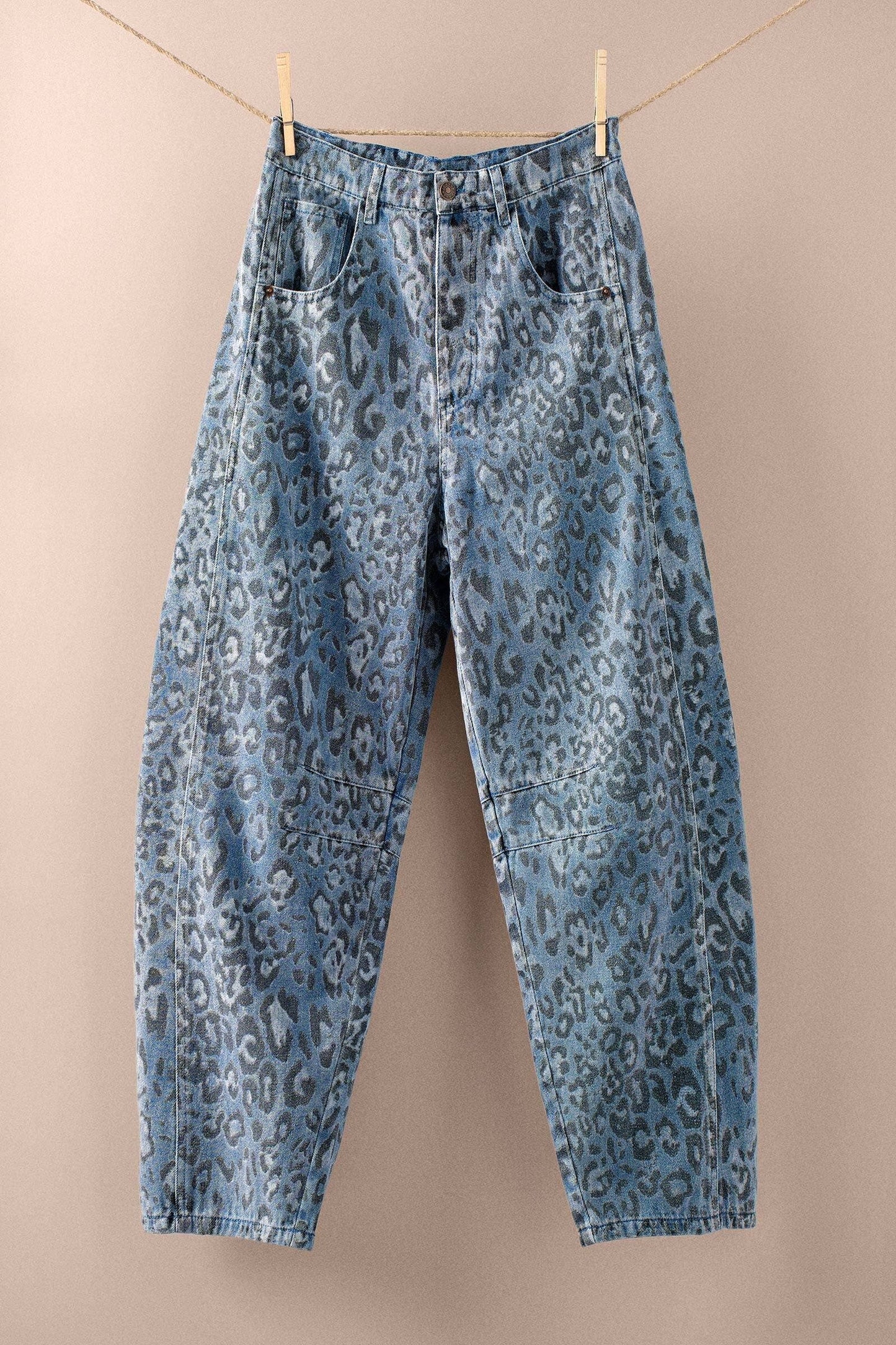Urban Daizy Leopard Print Relaxed Straight Denim Pants