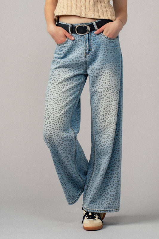 Urban Daizy Leopard Print Wide-Leg Denim Pants