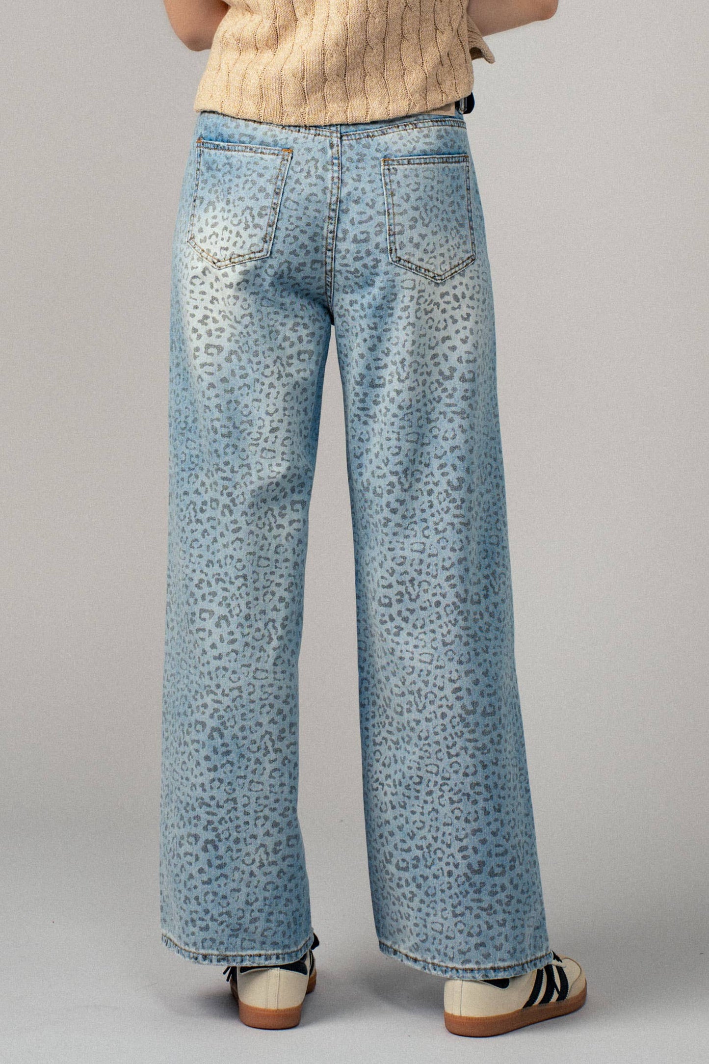 Urban Daizy Leopard Print Wide-Leg Denim Pants