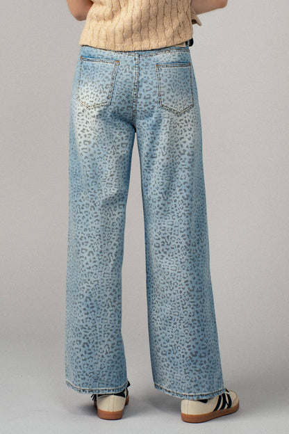 Urban Daizy Leopard Print Wide-Leg Denim Pants