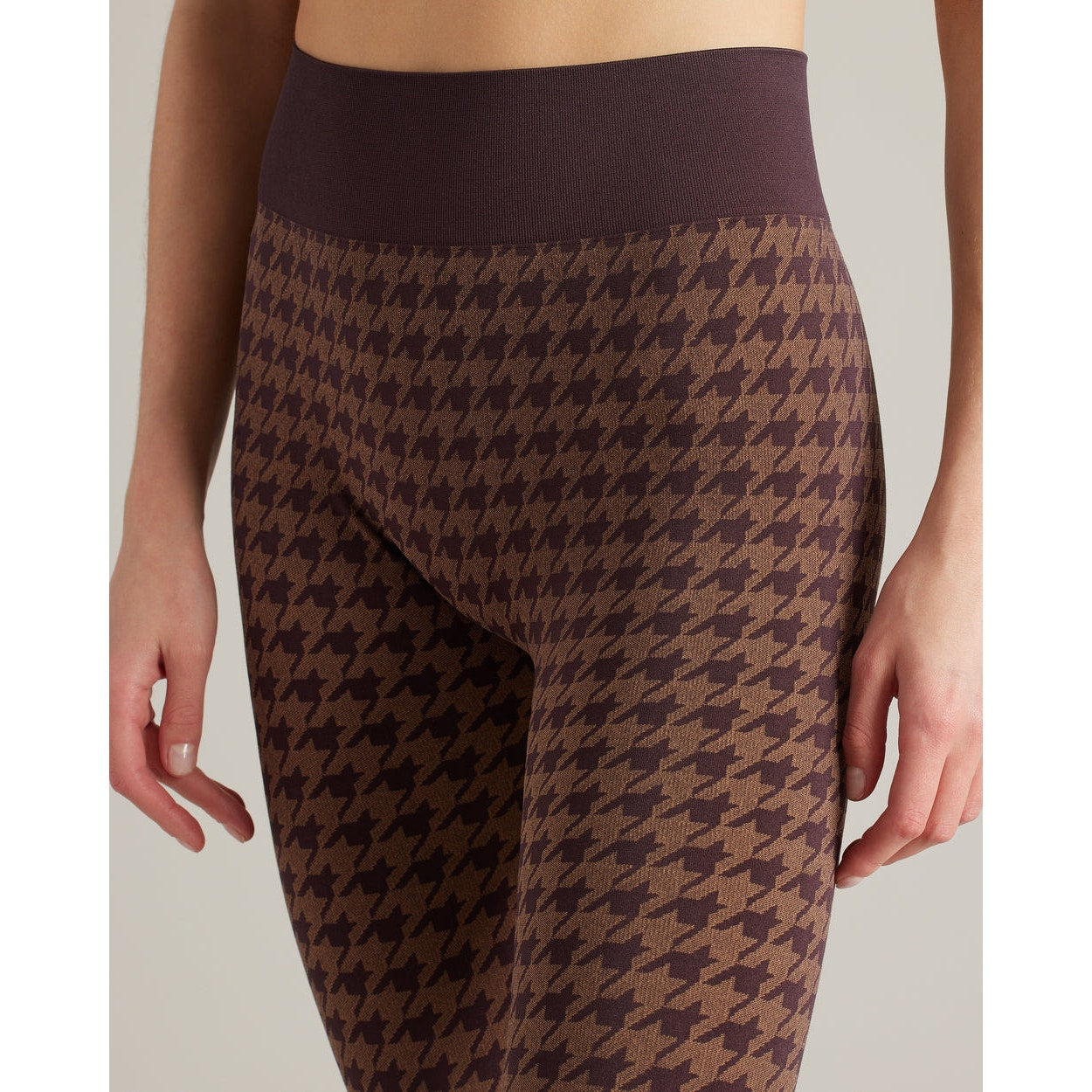 Rhone Brown Berry Houndstooth Seamless Legging