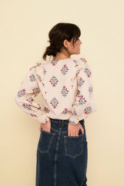 Sarah Blouse in Floral Sand