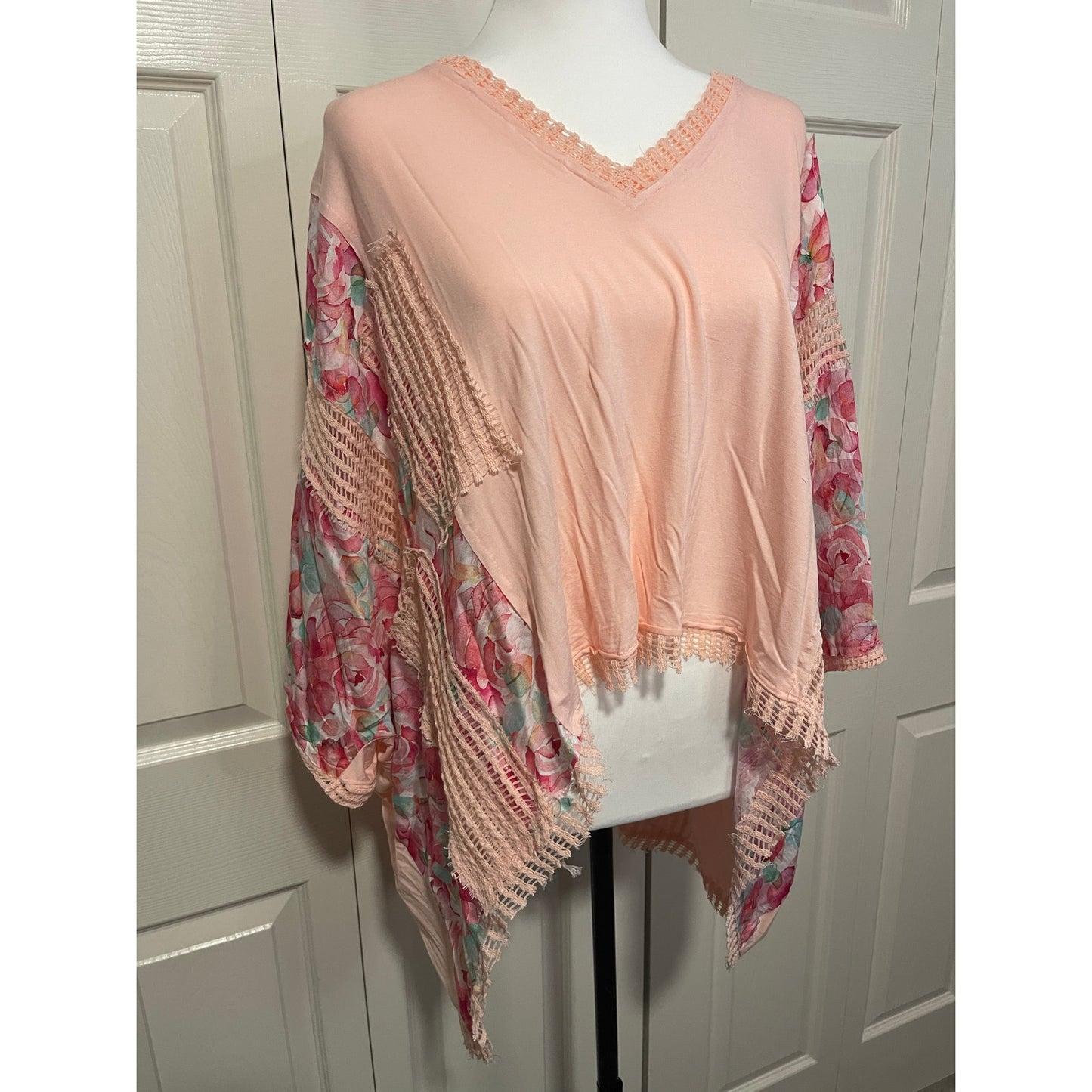 POL Pink and Floral V Neck Top