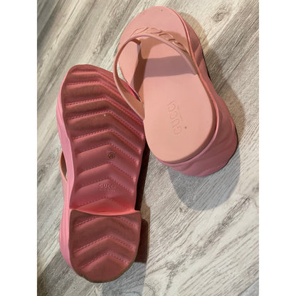 Gucci Wild Rose Rubber Flip Flop