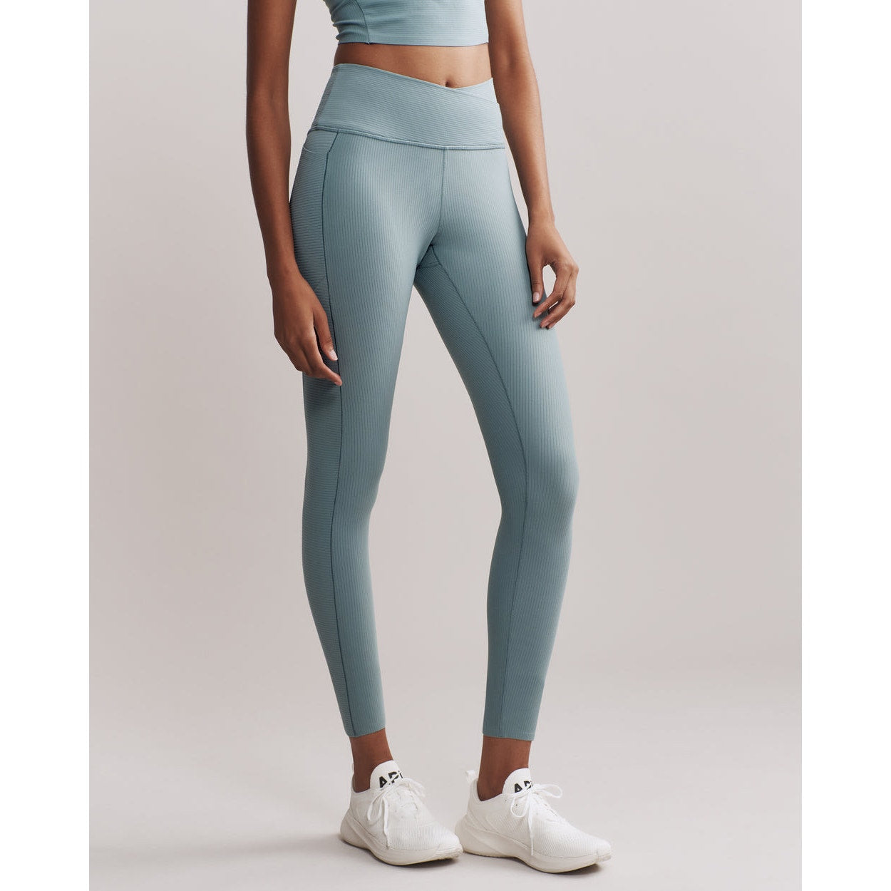 Rhone Blue Ripple 7/8 Pocket Legging