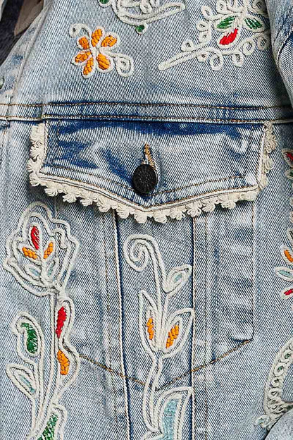 Pol Clothing Floral Embroidery Lace Trim Denim Jacket