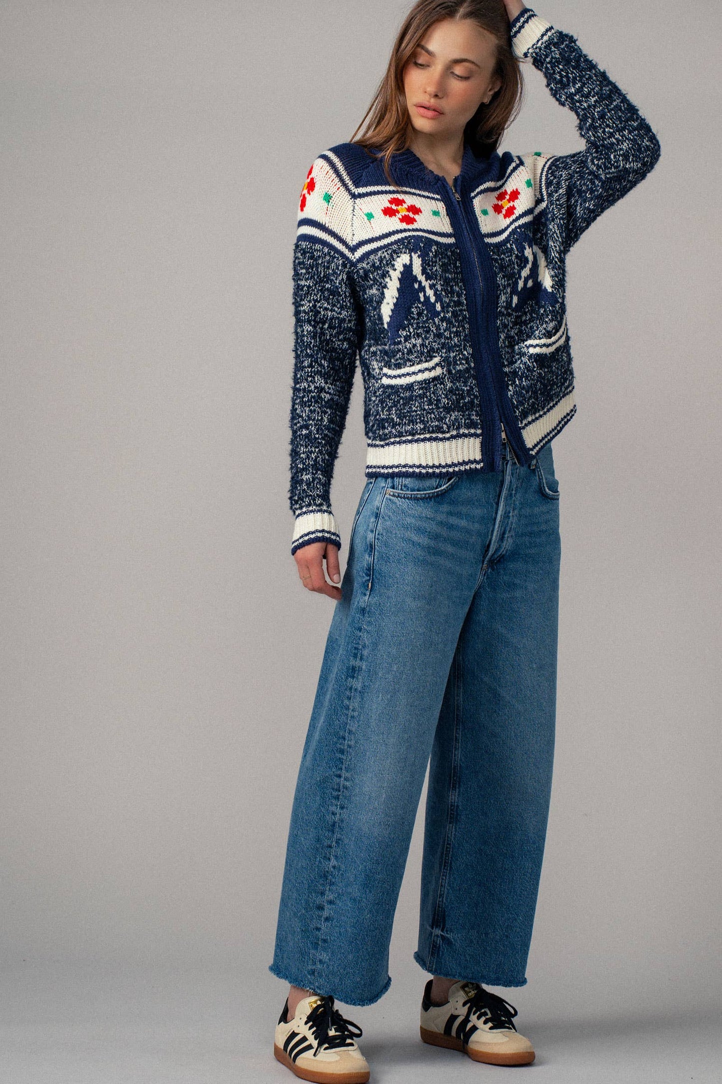 Urban Daizy Floral Yoke Zip-Up Knit Cardigan