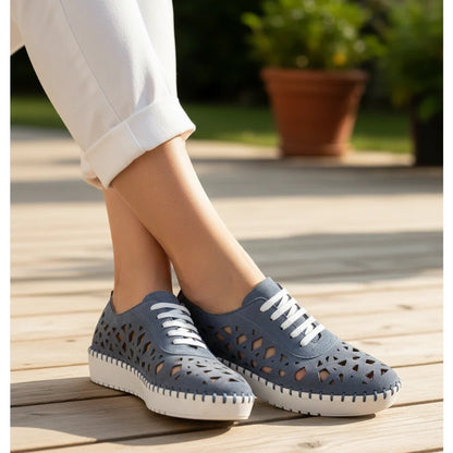 ERIC MICHAEL DOLORES WOMEN'S SNEAKER in Denim