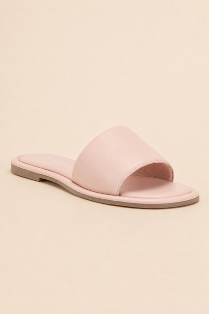 Coconut by Matisse Moonlight Slide Sandal in Nude