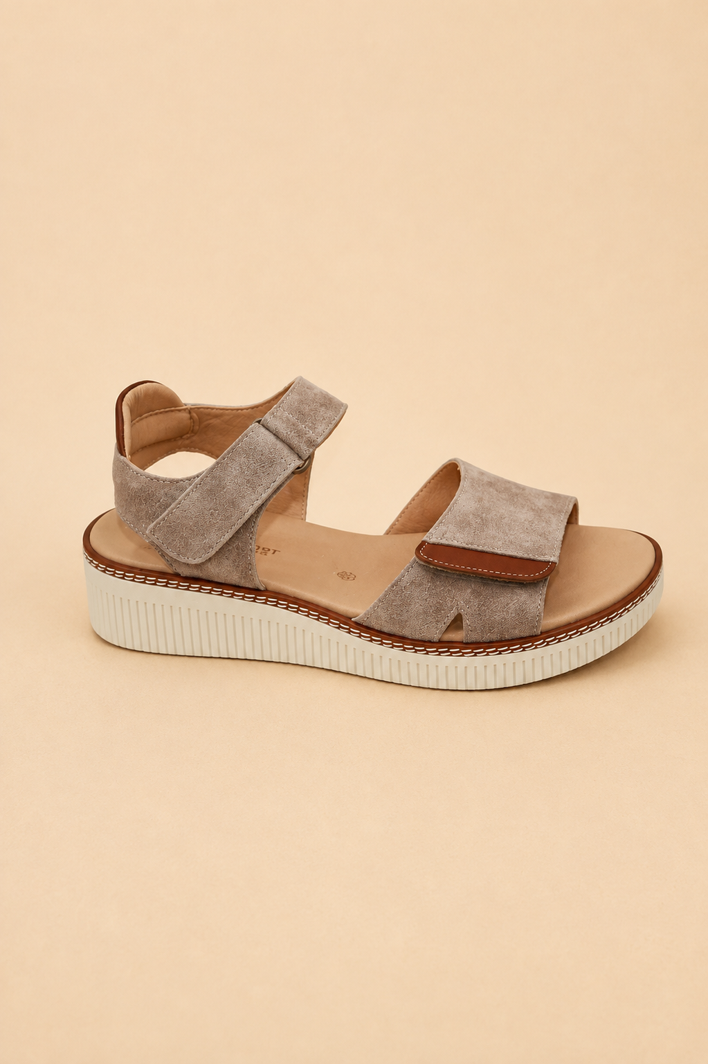 ERIC MICHAEL ARIANA WOMEN'S SLINGBACK in Beige