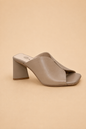 ERIC MICHAEL CROSBY WOMEN'S SANDAL in Taupe