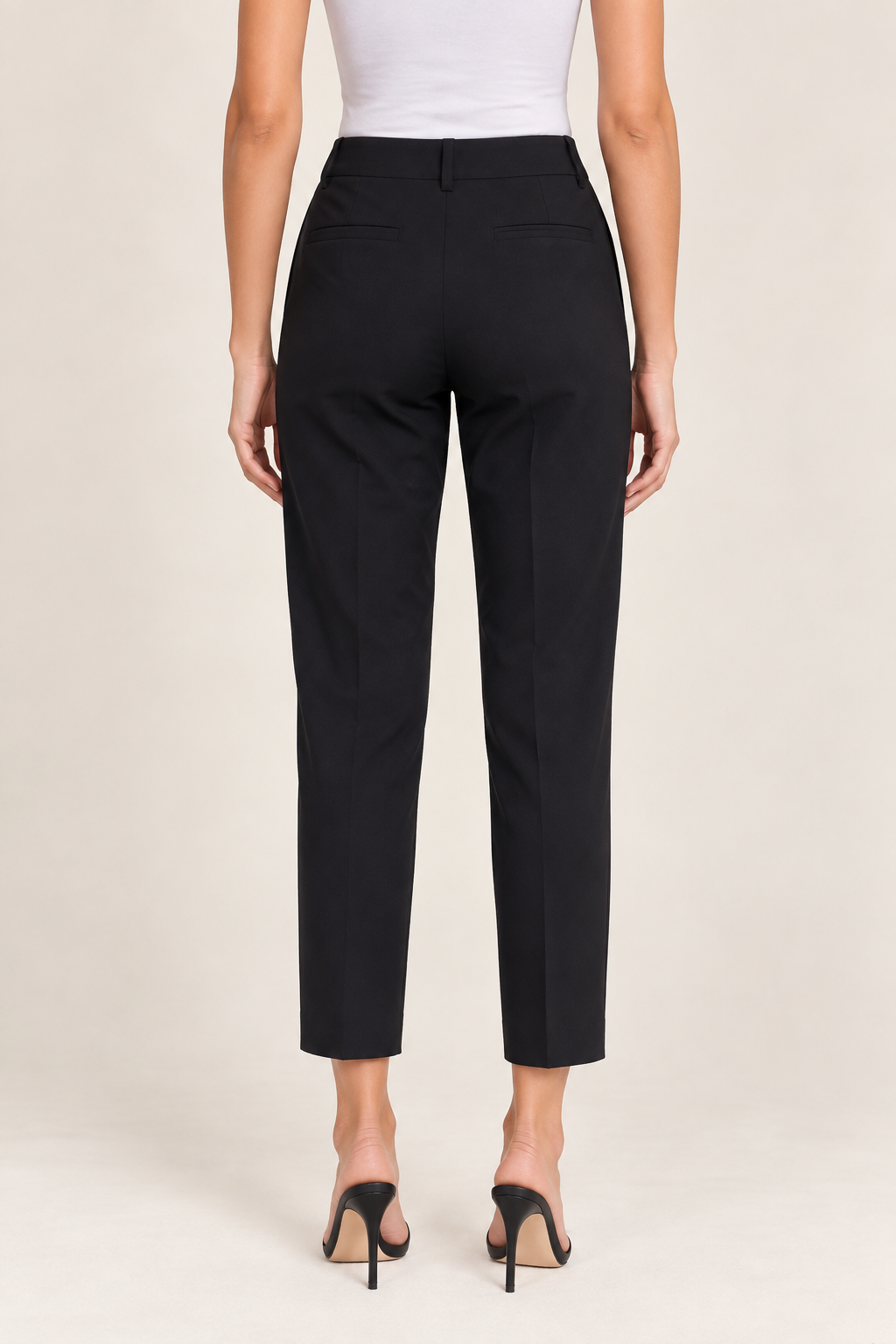 Alice + Olivia Black Straight Leg Pants
