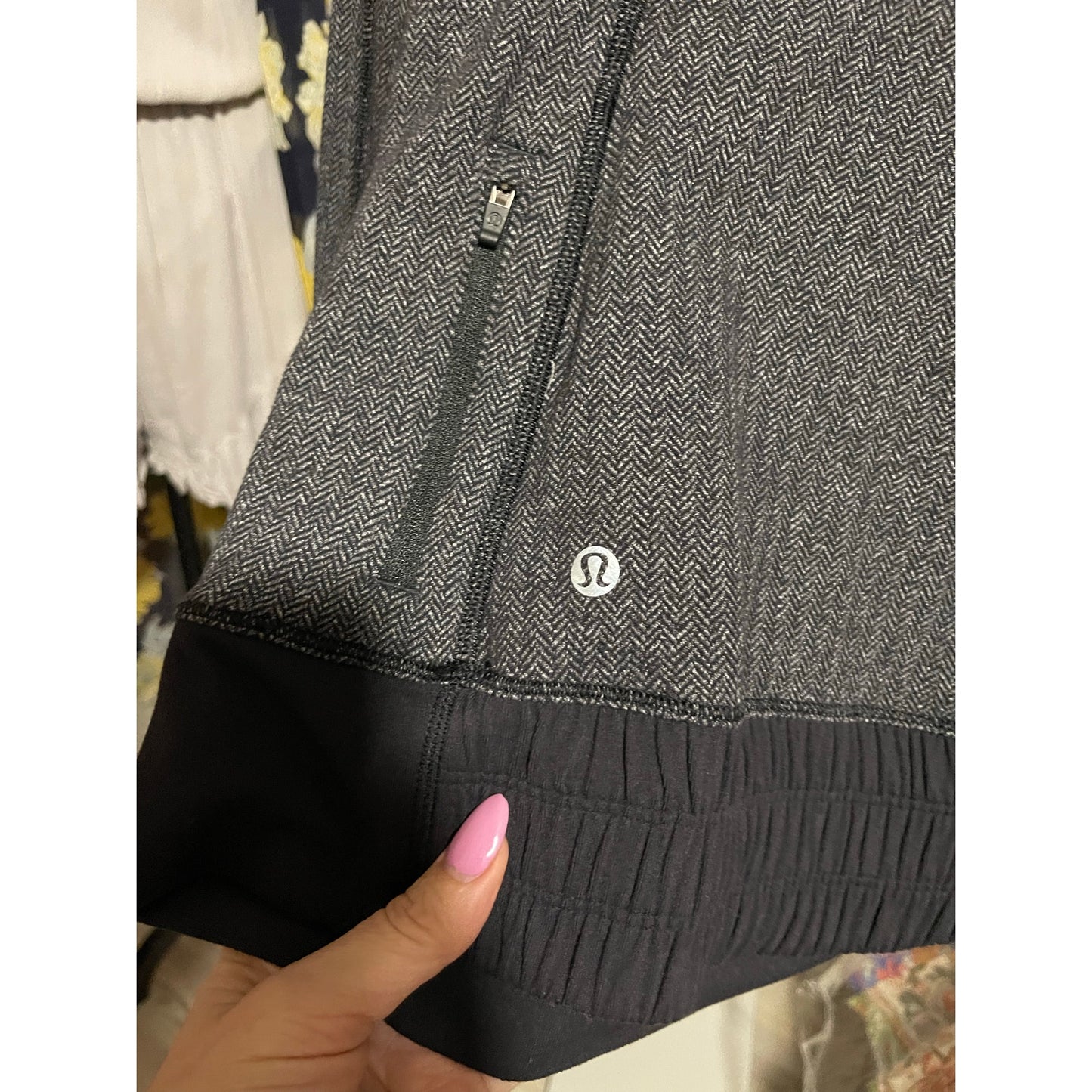 Lululemon Black & Grey Herringbone Hooded Pullover