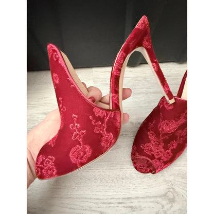 Gianvito Rossi Shanghai Embroidered Velvet Mules