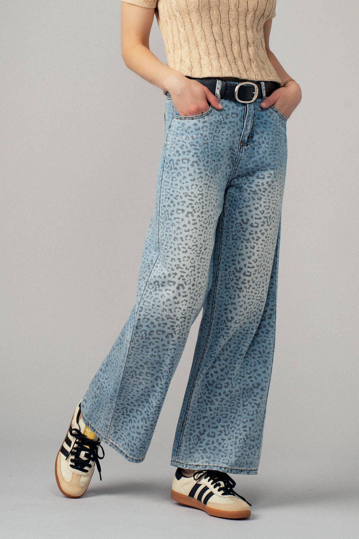 Urban Daizy Leopard Print Wide-Leg Denim Pants