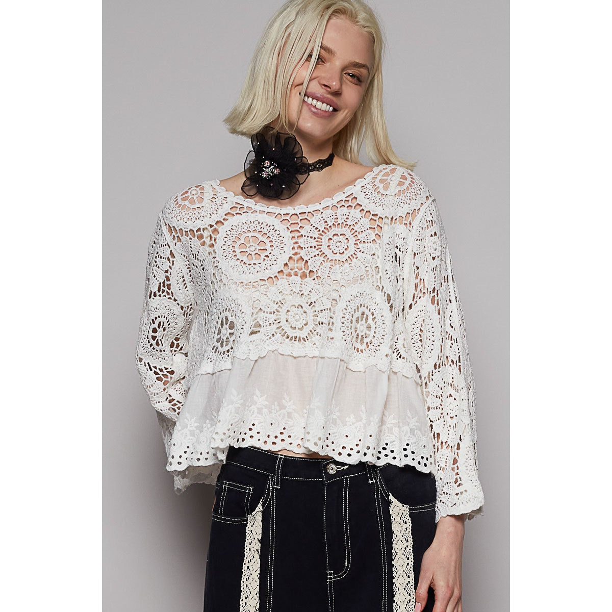 POL Crochet Cropped Flowey Top